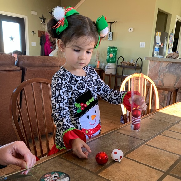 Christmas 🎄 Outfit 4T Set - Picture 6 of 8